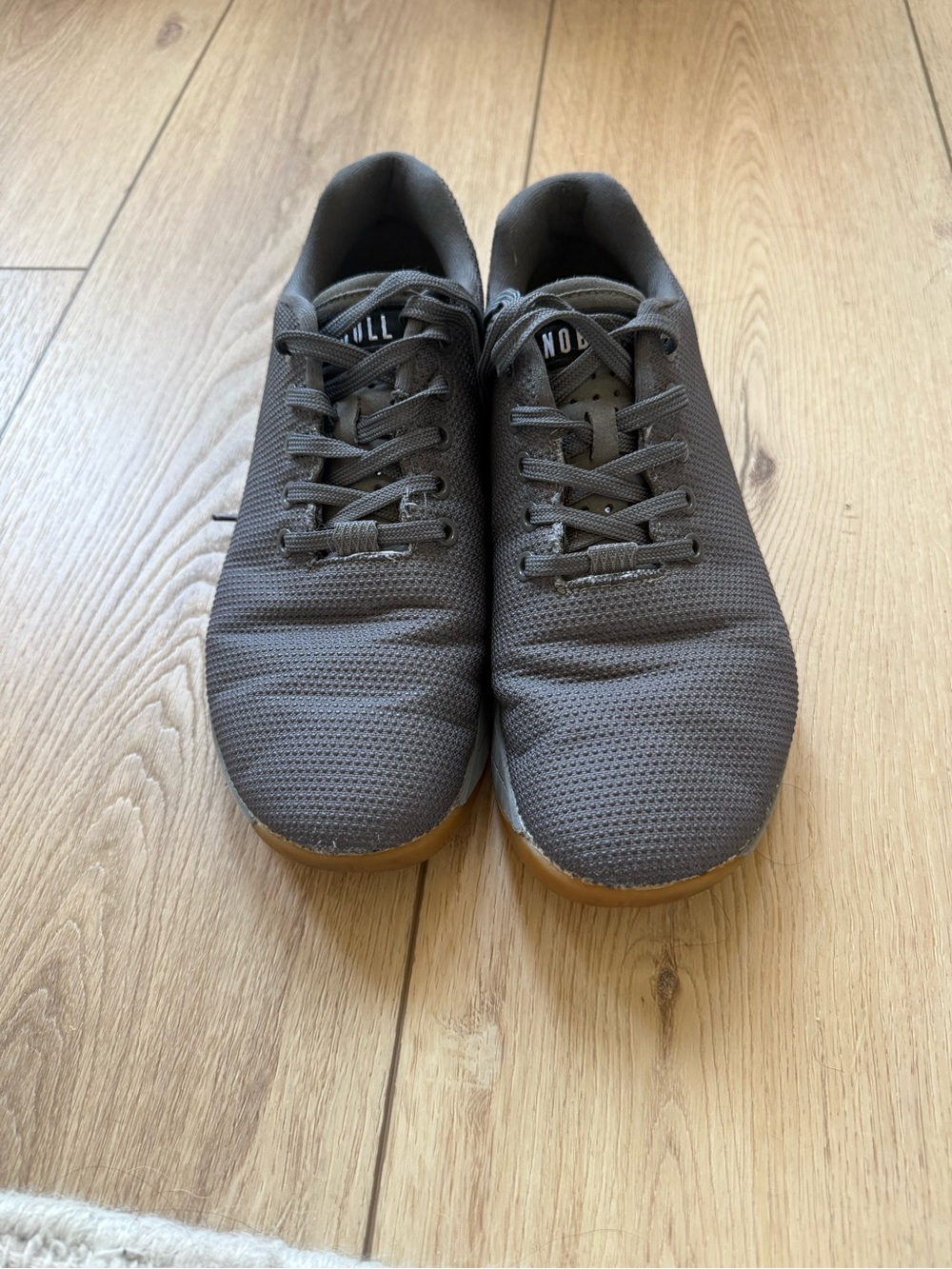 Men’s 8.5/womens 10 NOBULL sneakers/shoes Casual Knit Sneakers in Gray